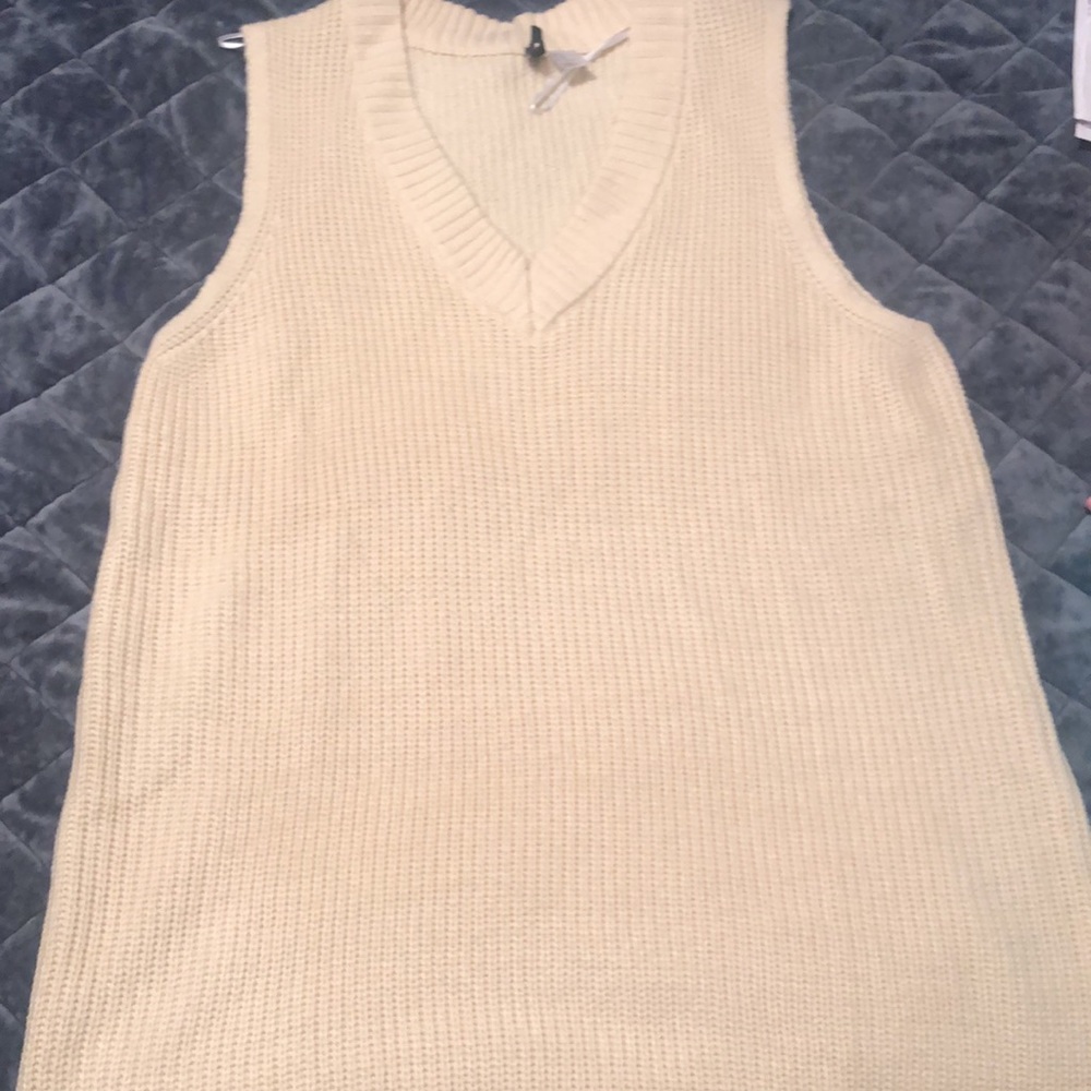 Oversized sweater vest